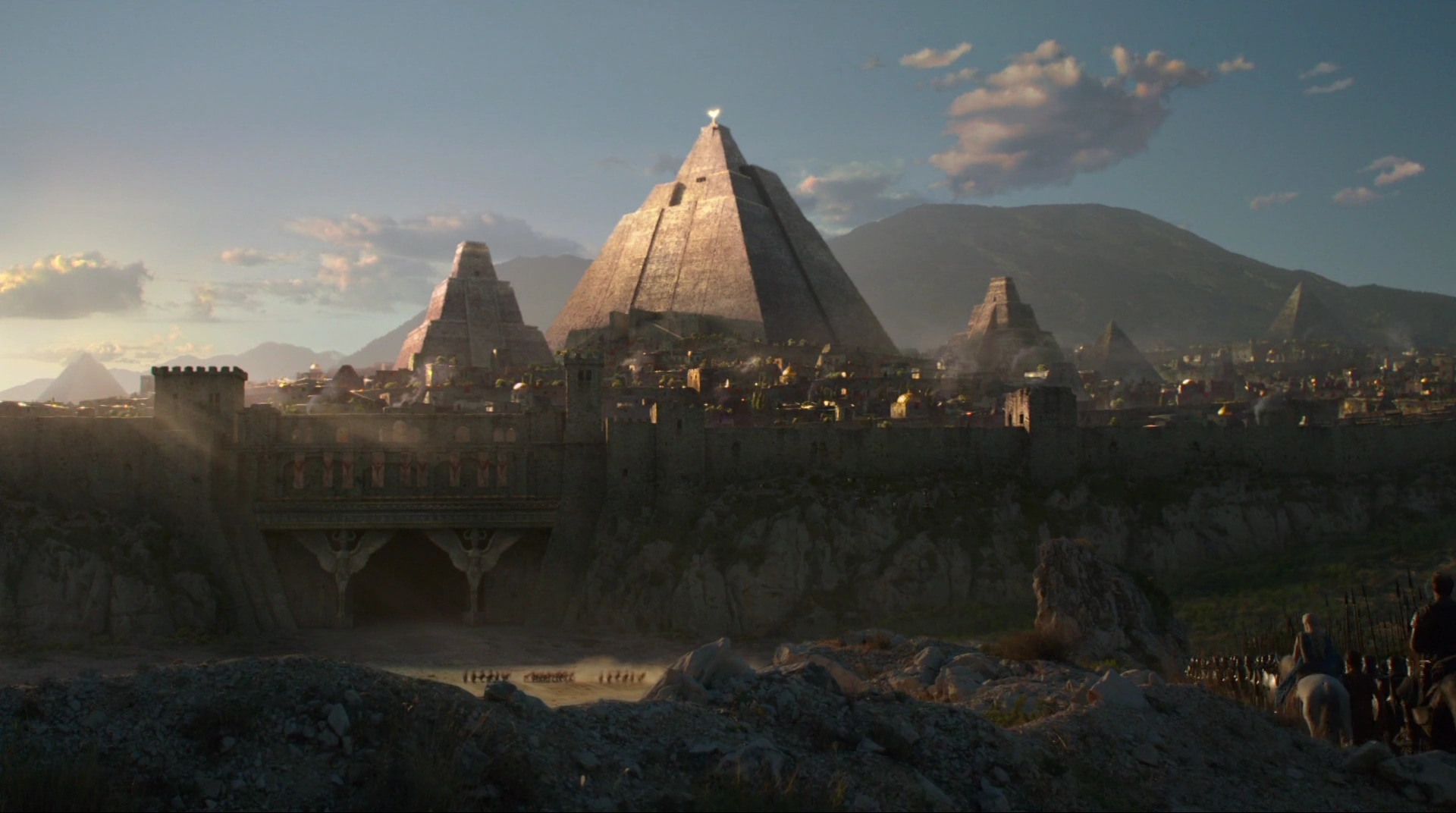 Wie gut kennst du Game of Thrones? — War die Harpyie das Symbol der Stadt Meereen?