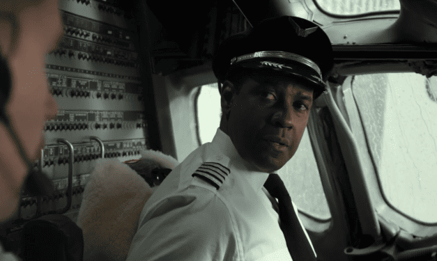 Fabuła filmu Lot (2012) — Co spowodowało sytuację awaryjną na pokładzie lotu?