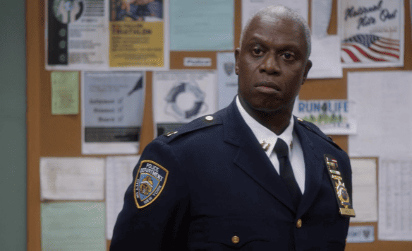 Kim jesteś z serialu „Brooklyn 9-9”? — Holt daje ci sprawę na 200 stron