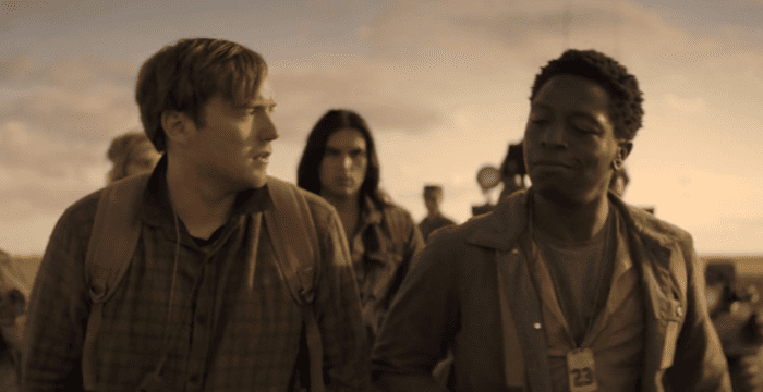 Chi sei nel film “The Long Walk”? — Piedi sanguinanti