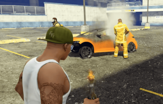 GTA V: fact or fiction? — Is it true that firefighters cannot be set on fire with a Molotov cocktail?