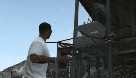 GTA V: fact or fiction? — Is it true that the funicular won't fall off the cable even after an explosion?
