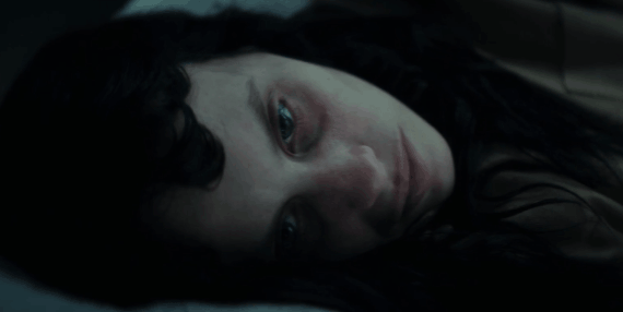 L&rsquo;intrigue du film « La Plateforme 2 » — Quelle loi la protagoniste et sa colocataire ont-elles enfreinte ?