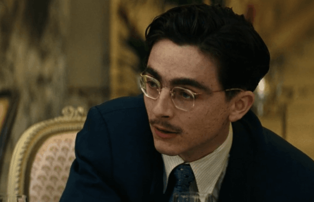 Quiz su Marty Supreme — Marty è riuscito a ottenere il trasferimento in un hotel di classe superiore?