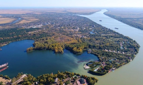 General Geography of Ukraine — Which region of Ukraine is the largest by area?